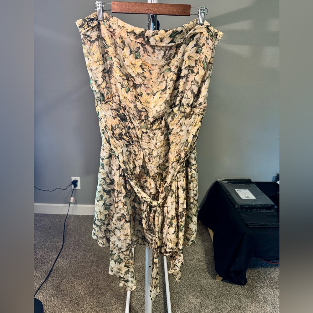 Leifsdottir Floral Strapless Dress
